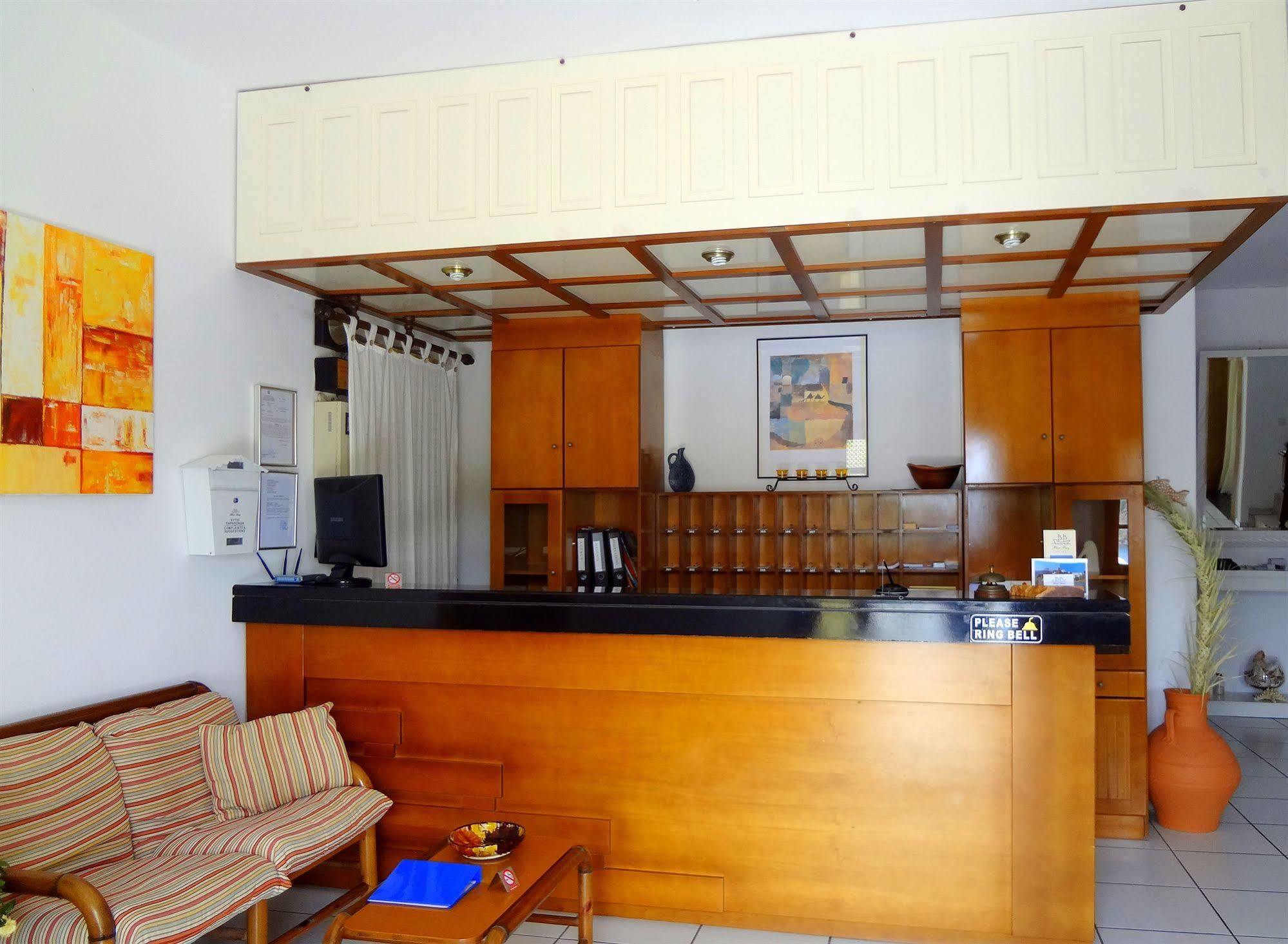 סקאלה Blue Bay Hotel מראה חיצוני תמונה