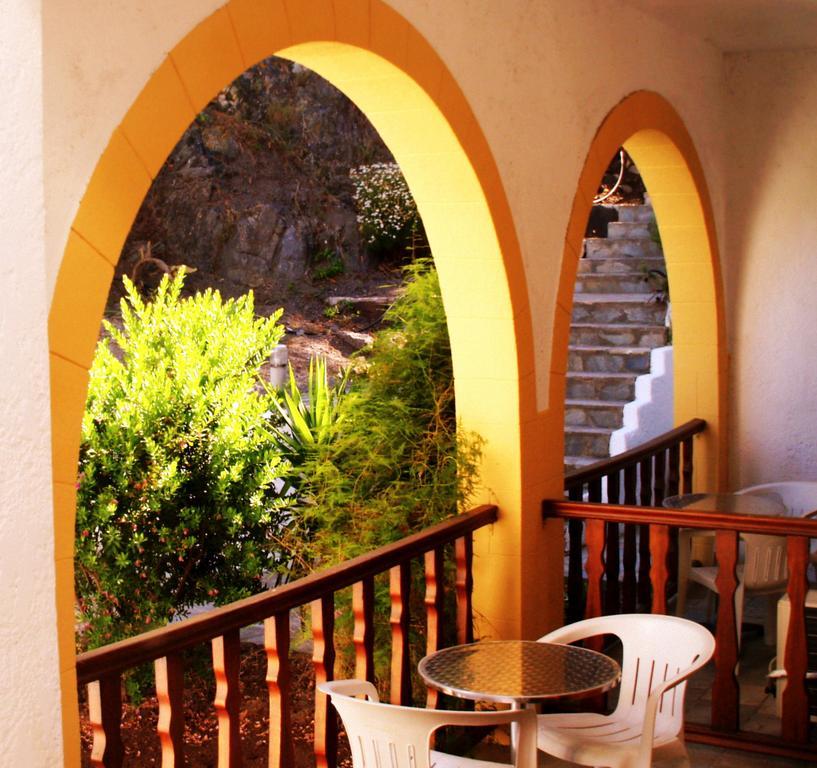 סקאלה Blue Bay Hotel מראה חיצוני תמונה